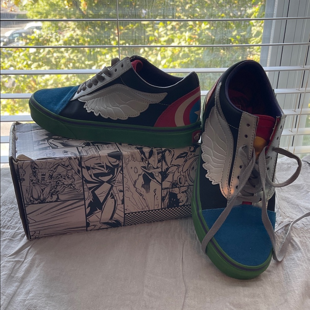 Vans Blue and Green Winged Sneakers